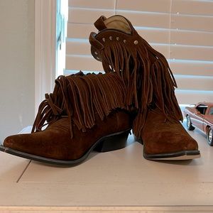 SHYANNE® GIRLS' FRINGE SNIP TOE WESTERN BOOTS